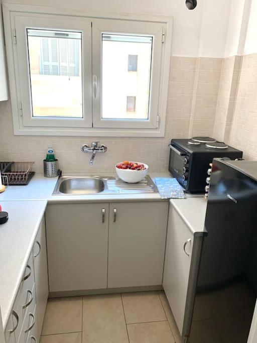 Spacious 4-Bedroom Family Home, 100M From Metro Ateny Zewnętrze zdjęcie